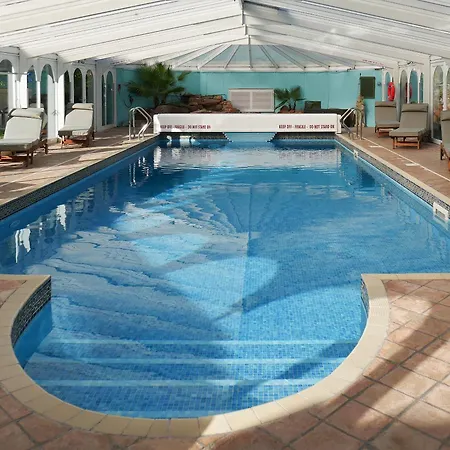 Garth House - Castlesteads *